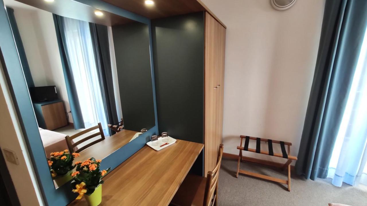 Hotel Gambrinus Abbadia San Salvator Extérieur photo