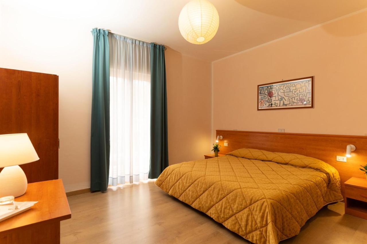 Hotel Gambrinus Abbadia San Salvator Extérieur photo