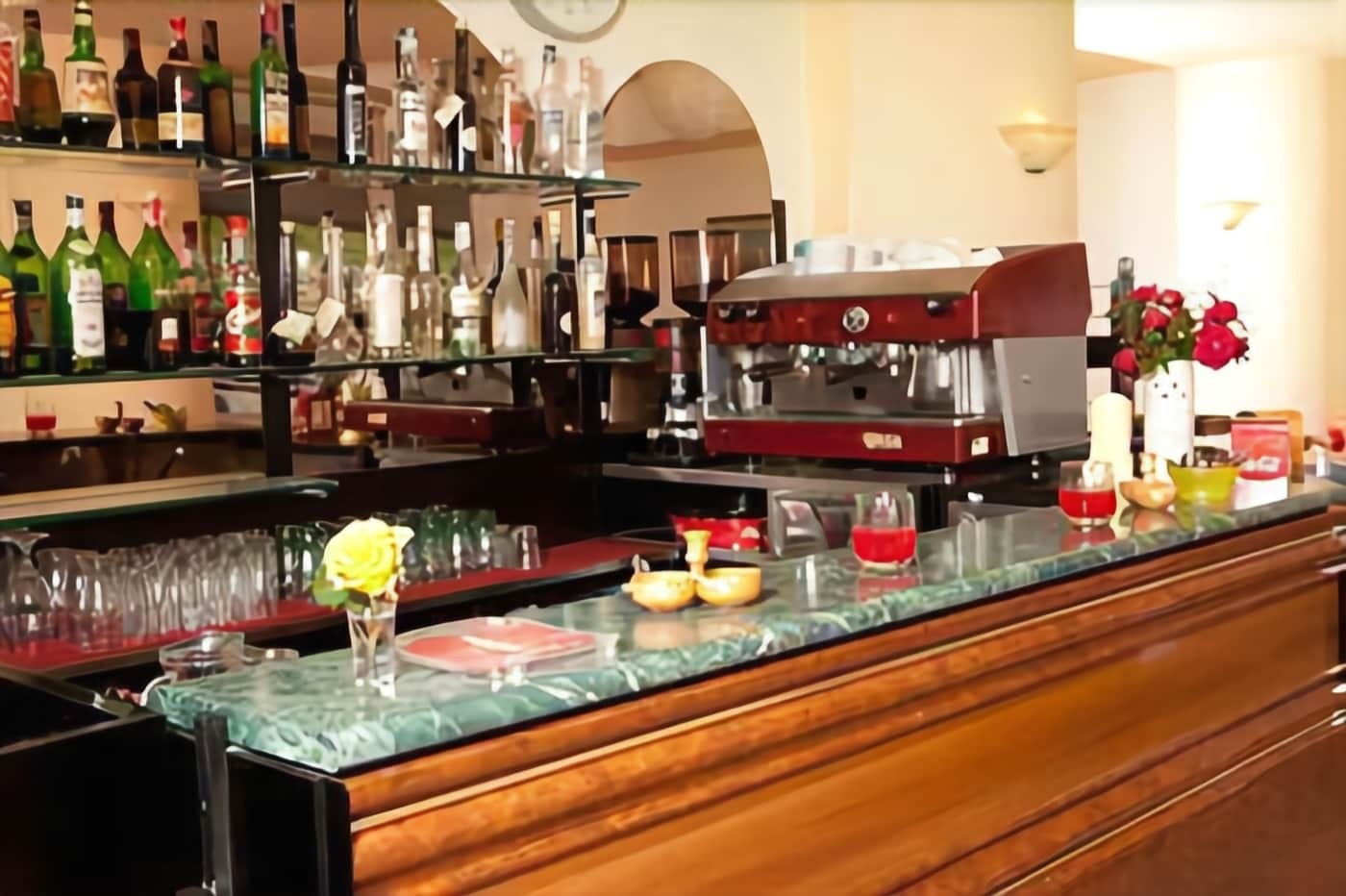 Hotel Gambrinus Abbadia San Salvator Extérieur photo